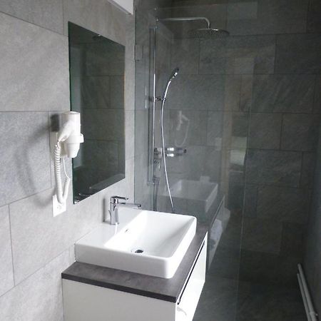 Hotel Suesom Give Tschierv Εξωτερικό φωτογραφία